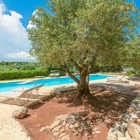 Villa Trullo Agapanthus Con Piscina